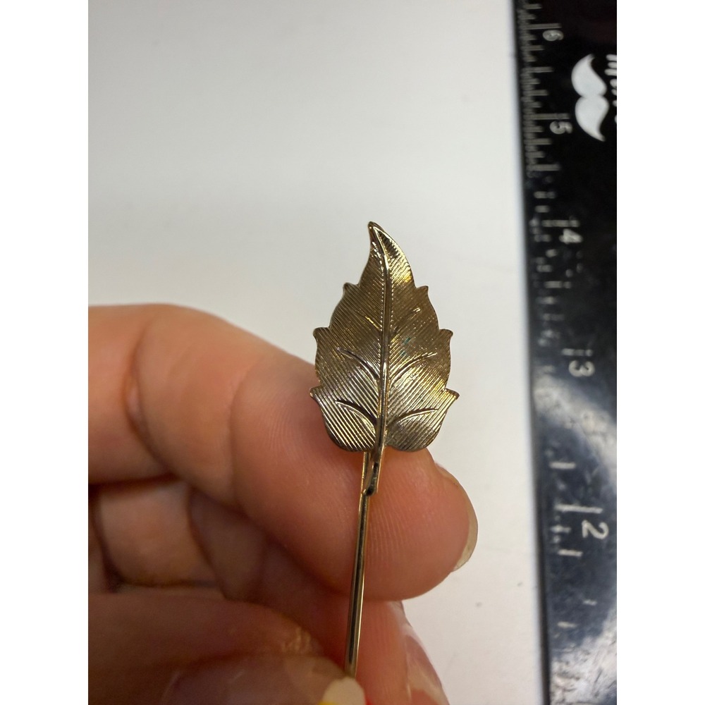Vintage Gold Tone Textured Leaf Stick Pin Lapel Scarf Hat Pin Botanical Jewelry